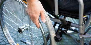 Handicap : mise en accessibilité des lieux publics repoussée