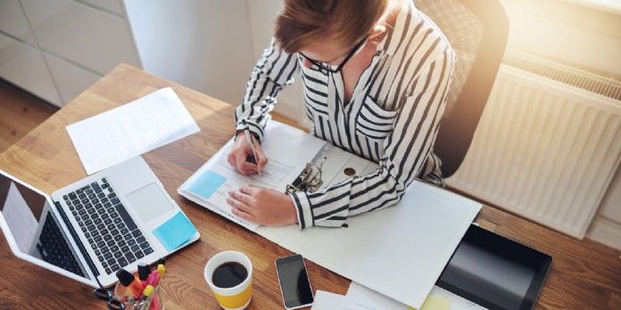 Vie au bureau : quand le chef s'installe au milieu de ses équipes