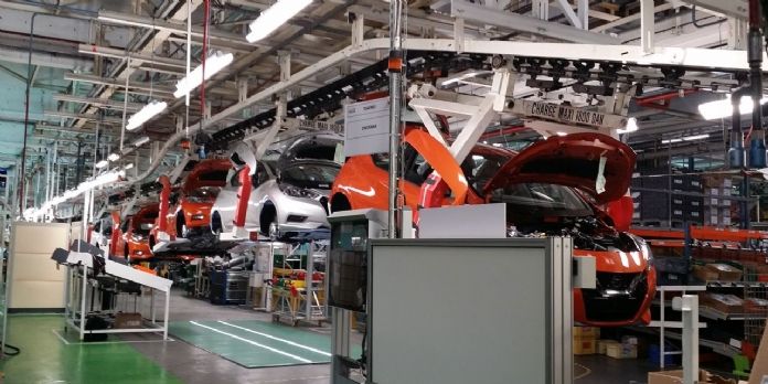 Comment Renault a rénové l'éclairage de ses sites industriels sans débourser un euro