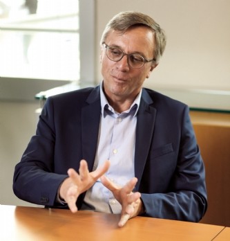 Stratégie achats : "Nous devons davantage travailler en mode collaboratif avec nos fournisseurs"