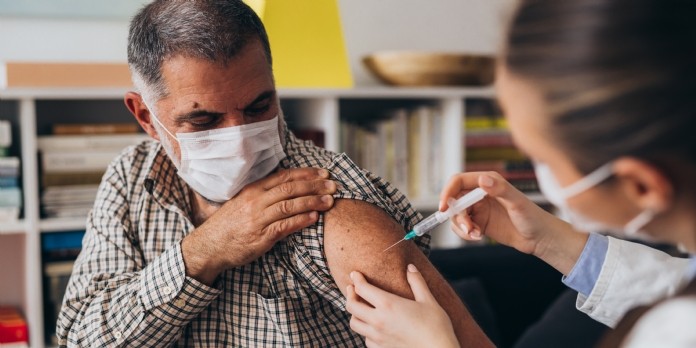 Comment Cannes déploie deux vaccinodromes, en maîtrisant ses investissements