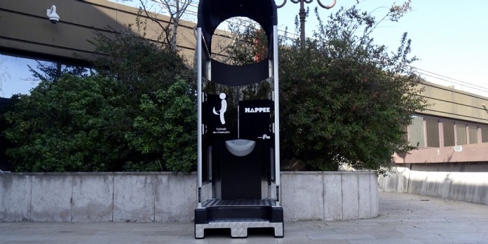Pourquoi ne pas équiper les villes en toilettes 'autonomes' ?