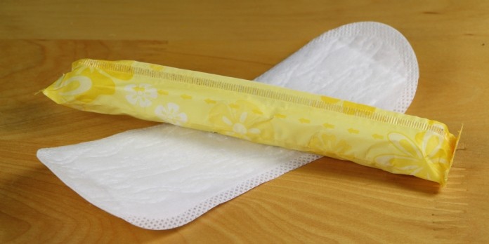 8 millions de protections hygiéniques par mois: un marché inédit pour le CROUS
