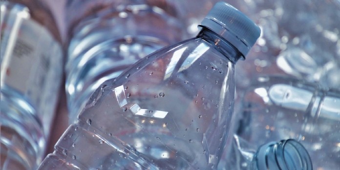 Pollution plastique : ce qui change au 1er janvier 2022