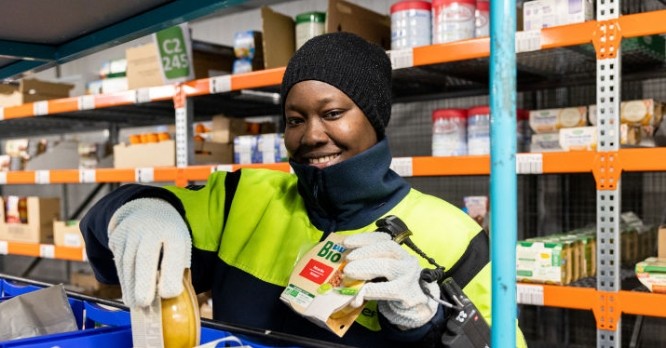 Carrefour muscle sa e-logistique en PACA