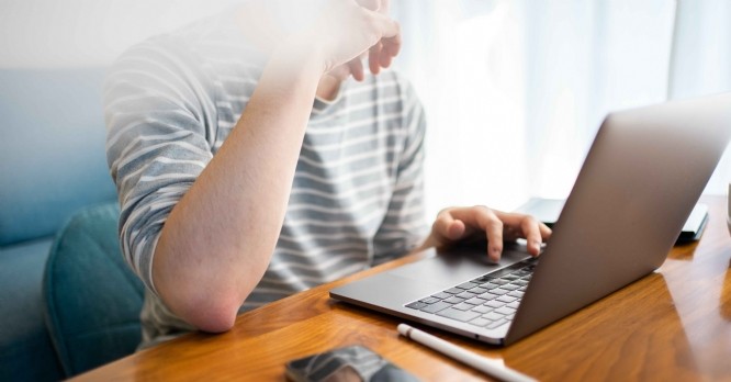 Achats de prestations intellectuelles : comment attirer les meilleurs freelances du digital
