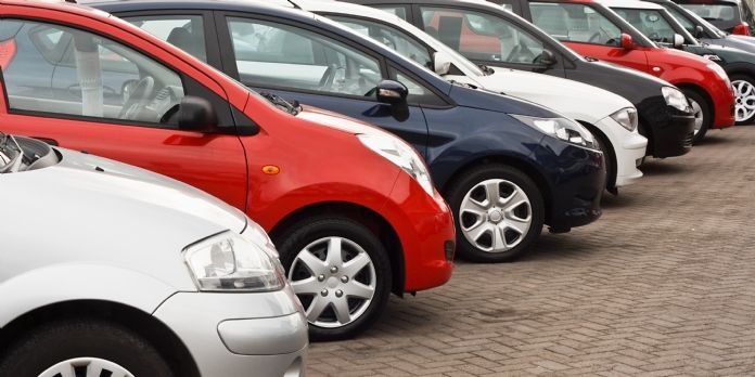 Panorama des achats dans l'automobile